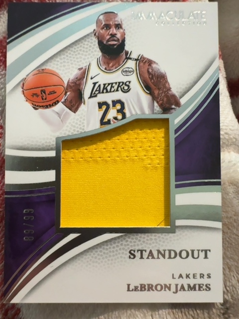 2024 Panini Immaculate Collection LeBron James Gold /99 — front